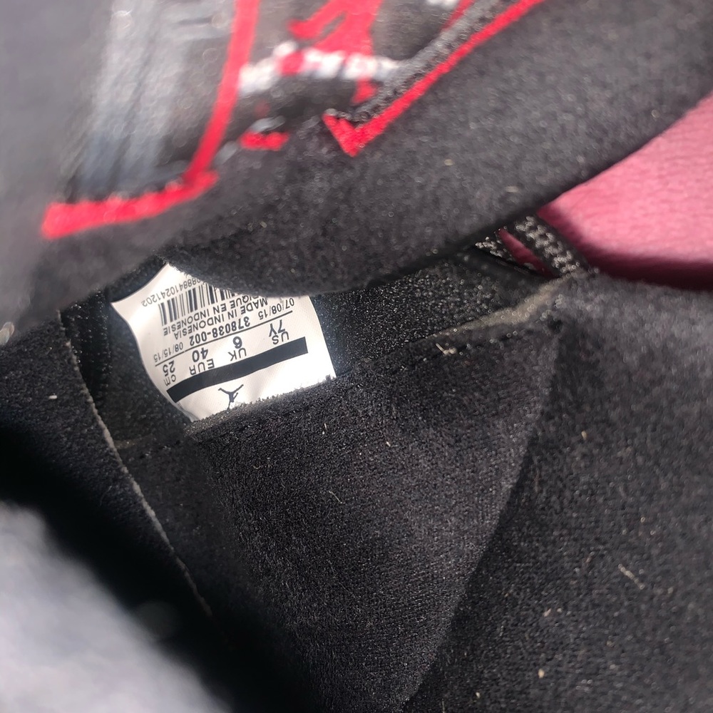 Air Jordan 11 - Picture 6 of 6